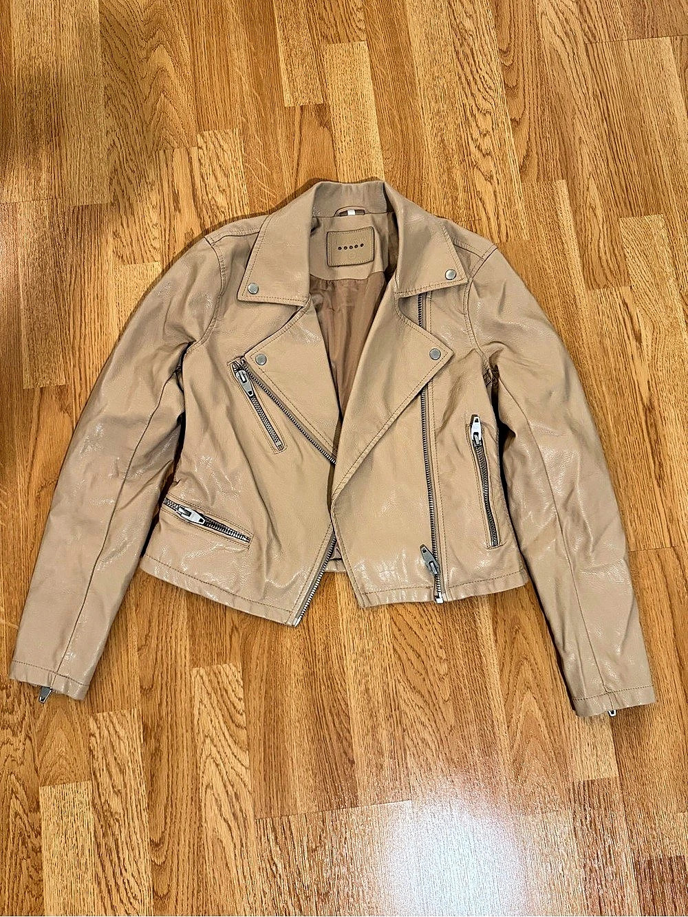 EUC BlankNYC Women’s Moto Jacket in Tan- Small
